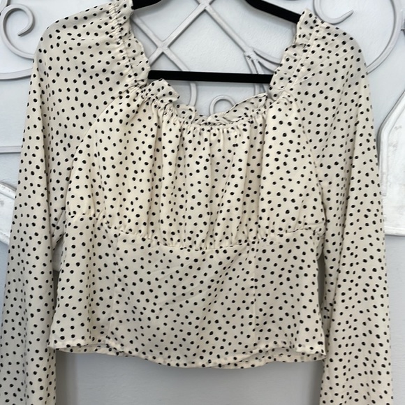 Society & Stitch Square Neck Polka Dot Blouse Size Large NWT - Picture 4 of 7
